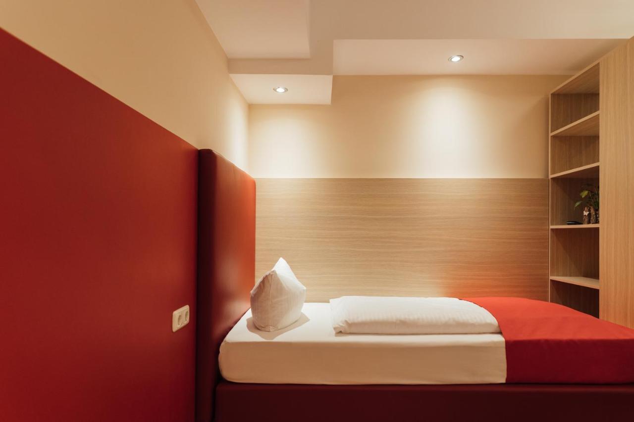 Hotel Hamburger Perle מראה חיצוני תמונה
